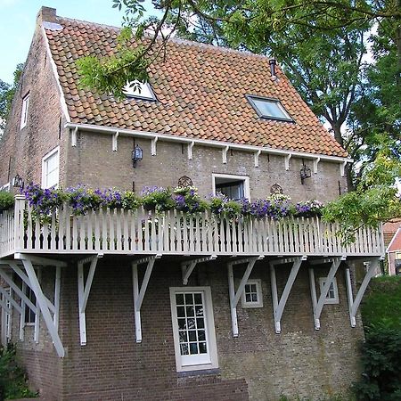 De Vier Kroonen Enkhuizen Camera foto